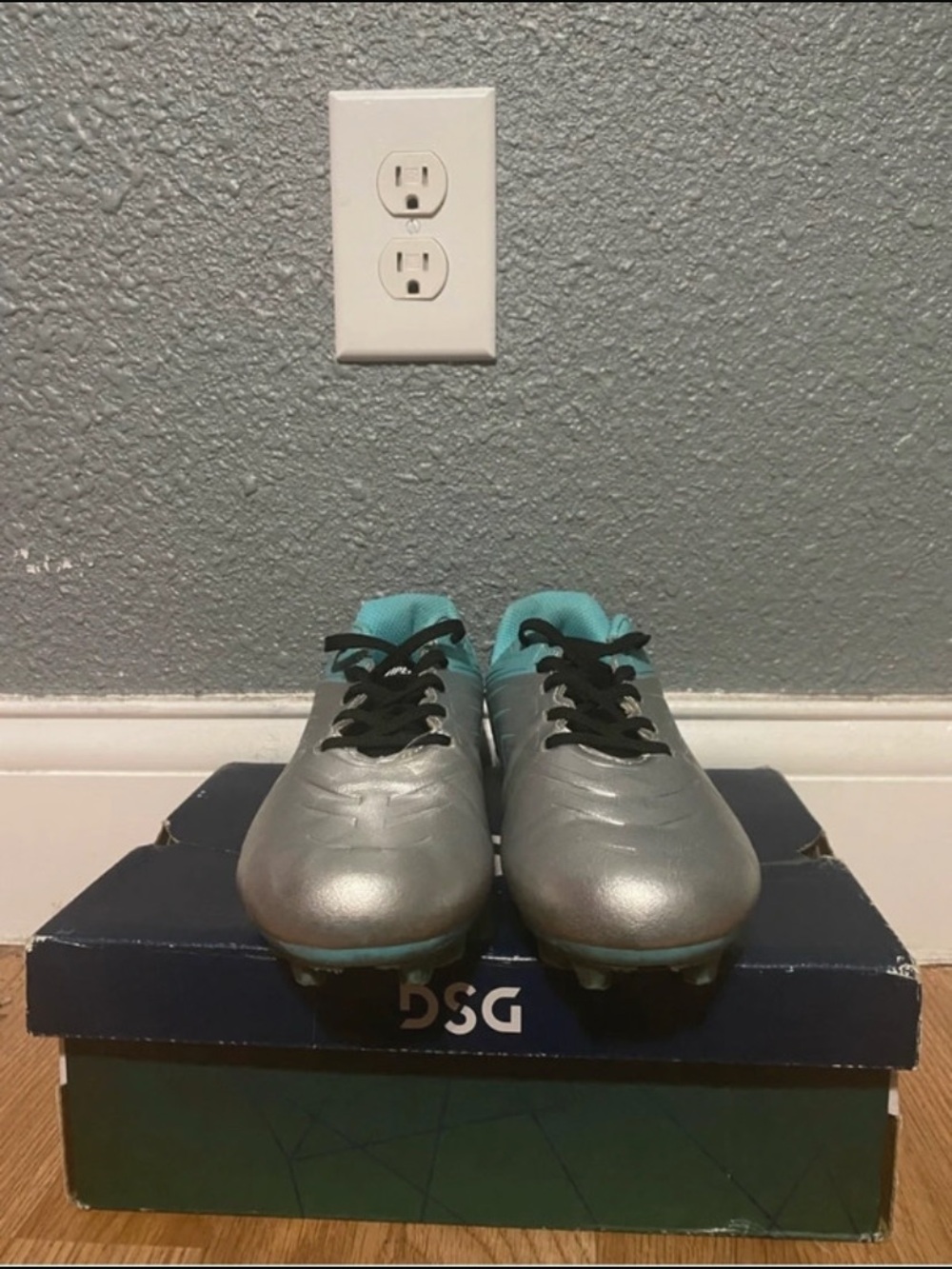 DSG Silver and Teal Kids Soccer Cleats